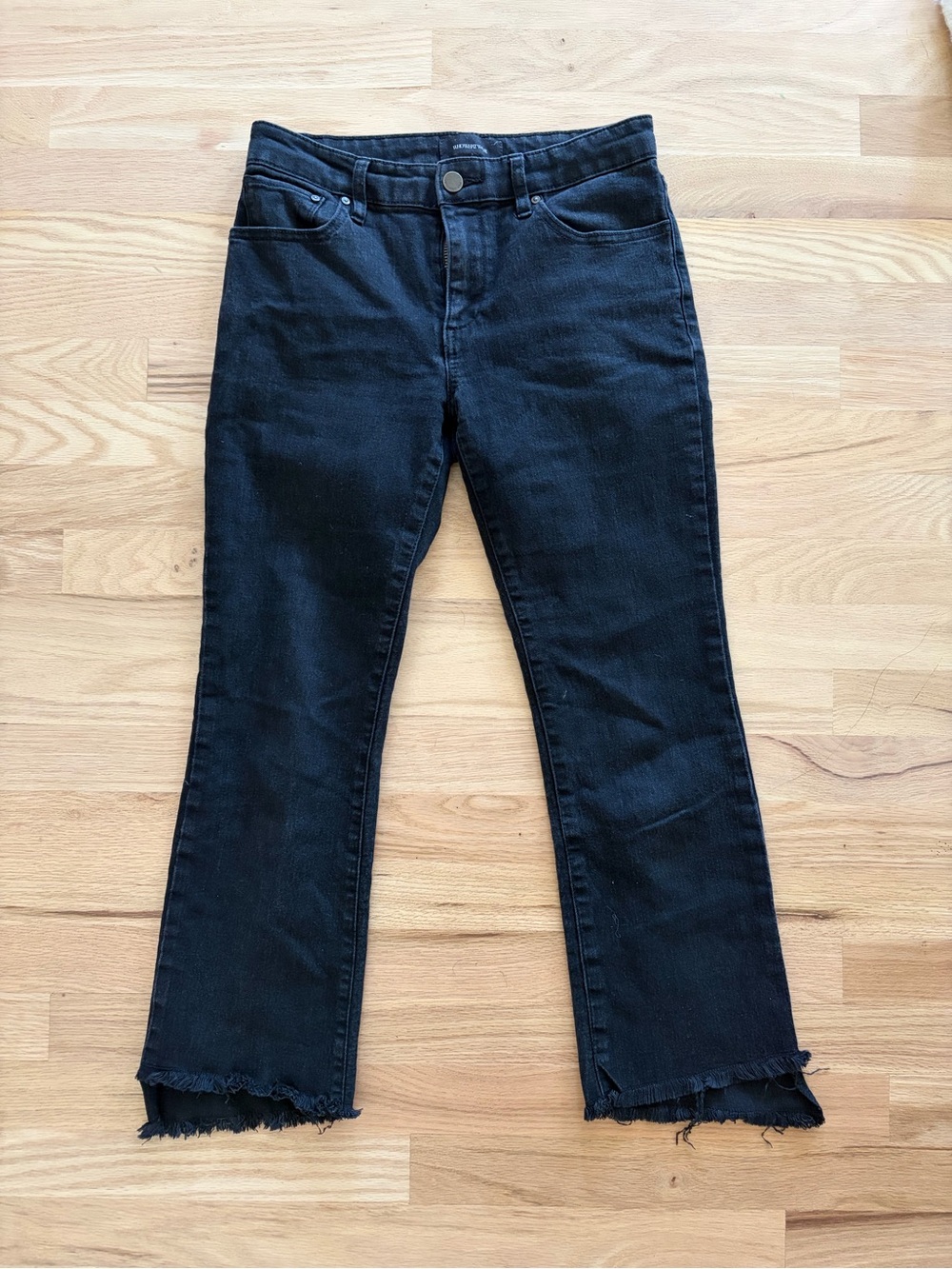 Who What Wear Women's Black Cropped Raw-Hem Jeans, size 4